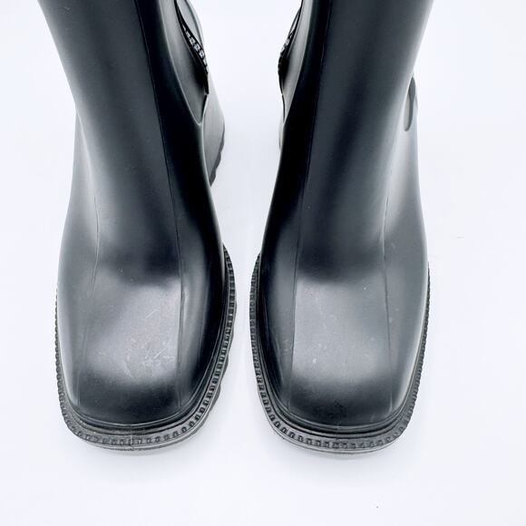 Chloé Betty Rubber Ankle Boots (Size 37) - Picture 7 of 15